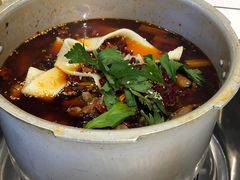 -晓彭肥肠鸡·泡椒鸡火锅(水木天地店)