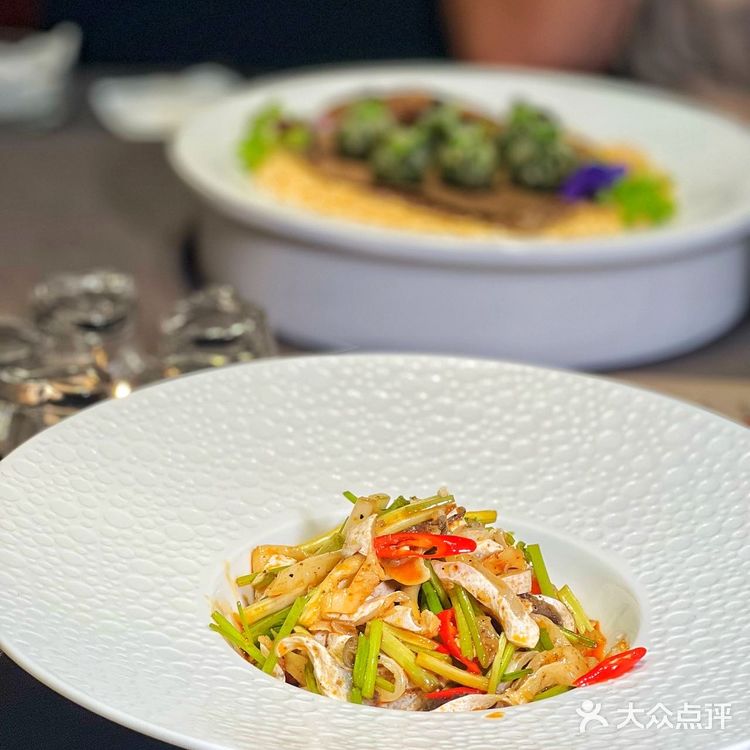 帝都人气榜单必须有肆月河豚的一席之位