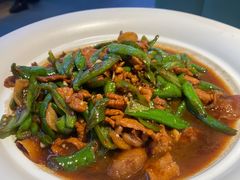 -阿瓦山寨·湘菜现炒·剁椒鱼头王(咸阳总店)