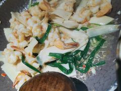 -吃饭皇帝大土家民族菜(正大广场店)