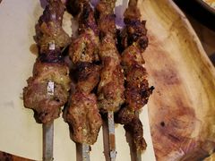 新疆烤羊肉串-天山醉美·新疆餐厅(富华里店)