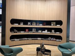 -涨巢·潮玩水疗局