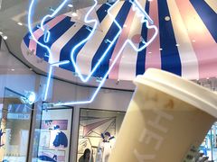 -喜茶(迪士尼小镇DP店)