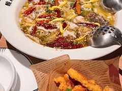 -江渔儿酸菜鱼(奥园广场金发购物中心店)