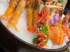 -万岛日本料理铁板烧(万泰国际店)