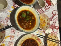 -耙吉吉川味小酒馆(本地人回头店)
