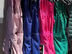 -lululemon(比斯特购物村店)
