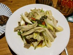 椒麻鸡-疆里疆外·和田烤肉·清真