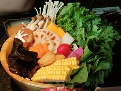 -湊湊火锅·茶憩(新中关购物中心店)