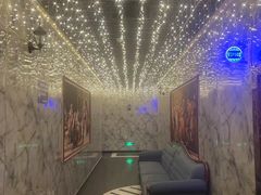 -K歌之王量贩式KTV(洪楼店)