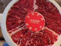 -左庭右院鲜牛肉火锅(浦江欢乐颂店)