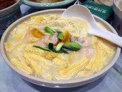 上汤虾仁鲜腐竹-禾珍珠家常小馆(河南博物院店)