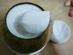 -椰爺爺·椰子冻砵仔糕