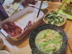 -聚汇三少·龙虾·中餐厅(莫邪路新天地店)