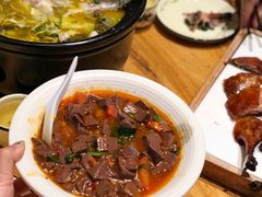 -老滇山寨•云南特色菜•地方菜•民族风情歌舞表演(金碧店)