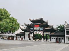 -八大山人梅湖景区
