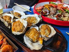 -老东镇啤酒屋海鲜加工·蒸汽海鲜·海鲜烧烤(台东店)