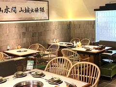 -THE BOX朝外年轻力中心