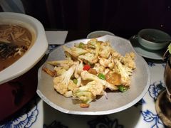 -卢大鲜鱼头捞饭(美利广场店)