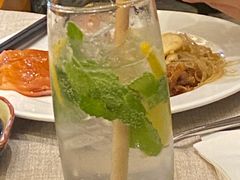 -东方红海鲜百汇(国际大厦店)