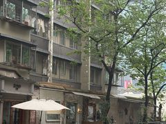 -观音桥步行街