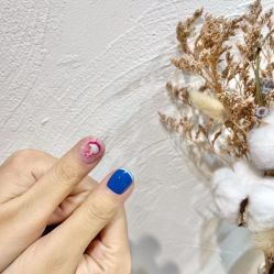 -花岐款式专研健康美甲沙龙