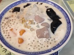 -黄氏壹品汇•水牛奶甜品(全国总店)