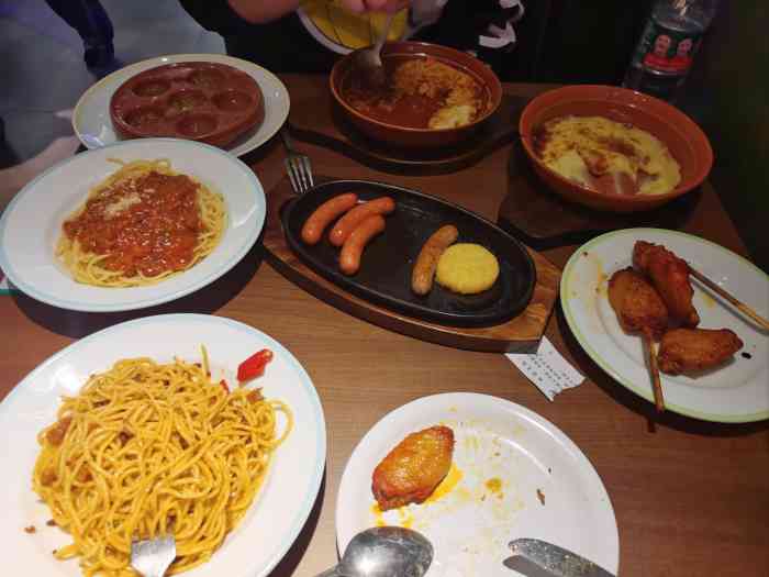 萨莉亚意式餐厅(无锡t12店)-"偶然路过看到的一家店 其实以前在苏州吃