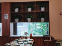 -四点金粥底火锅(沂州里店)