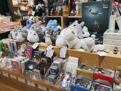 -猫的天空之城概念书店(苏州诚品店)