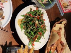 -前海沿·青岛菜(李沧万达店)