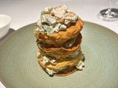 三文鱼牛油果龙虾塔-食廬(浦东嘉里城店)