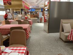 大堂-西贝莜面村(上海百联西郊店)