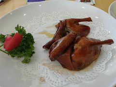 -鹏城人家海鲜酒家·23年老字号(较场尾店)