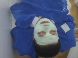 -蕾特恩专业祛痘