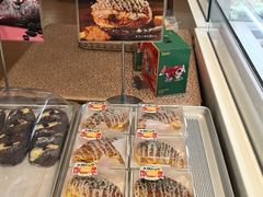 -85度C(生甜甜圈研究工坊·上海平凉店)