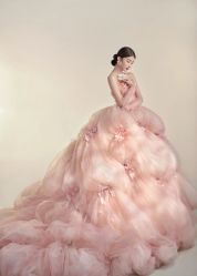 -罗马经典婚纱摄影·轻奢化定制