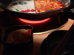 -湊湊火锅·茶憩(杭州湖滨银泰in77店)