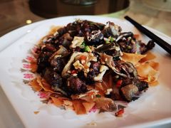 -东豪园林海鲜酒家(南港路辅路店)