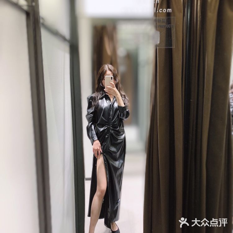 ZARA折扣季[加油]