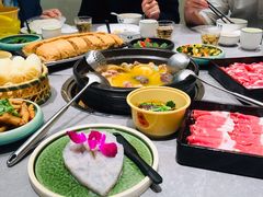 鲍鱼花螺鸡煲-品也·鲍鱼鸡火锅(皇庭广场店)