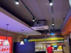 -管氏翅吧(护国寺店)