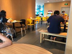 用餐区-麦当劳(开萝大道店)