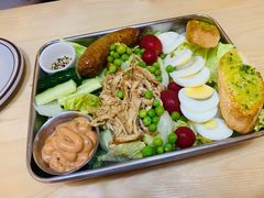 航母沙拉-吃饼人西餐(南开店)