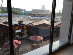 -必胜客(航洋国际店)