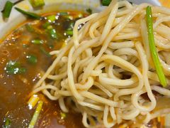 -呼啦面馆·头牌豌杂面(爱琴海店)