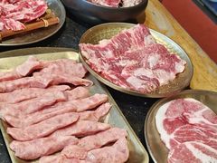-韩烧牛中牛·甄选黑牛烤肉(黑金店)