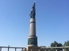 -人民防洪胜利纪念塔