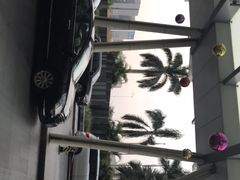 -广州花都皇冠假日酒店