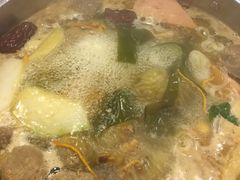 -丫丫汤膳打边炉(宏府408坊店)